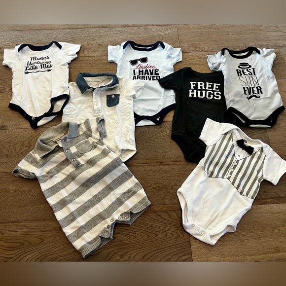 GAP Other - Set/Bundle of 7 Baby Boy Onesies/Bodysuits